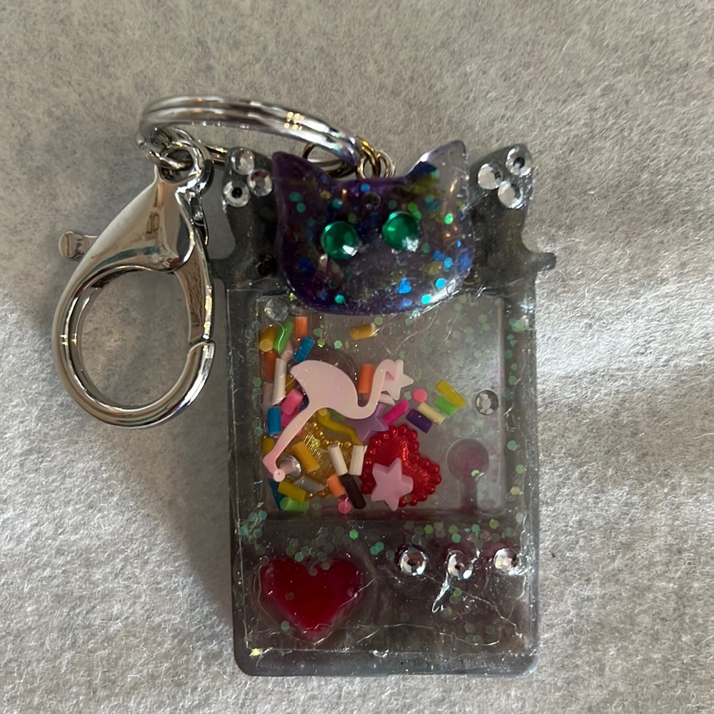 Purple cat shaker keychains